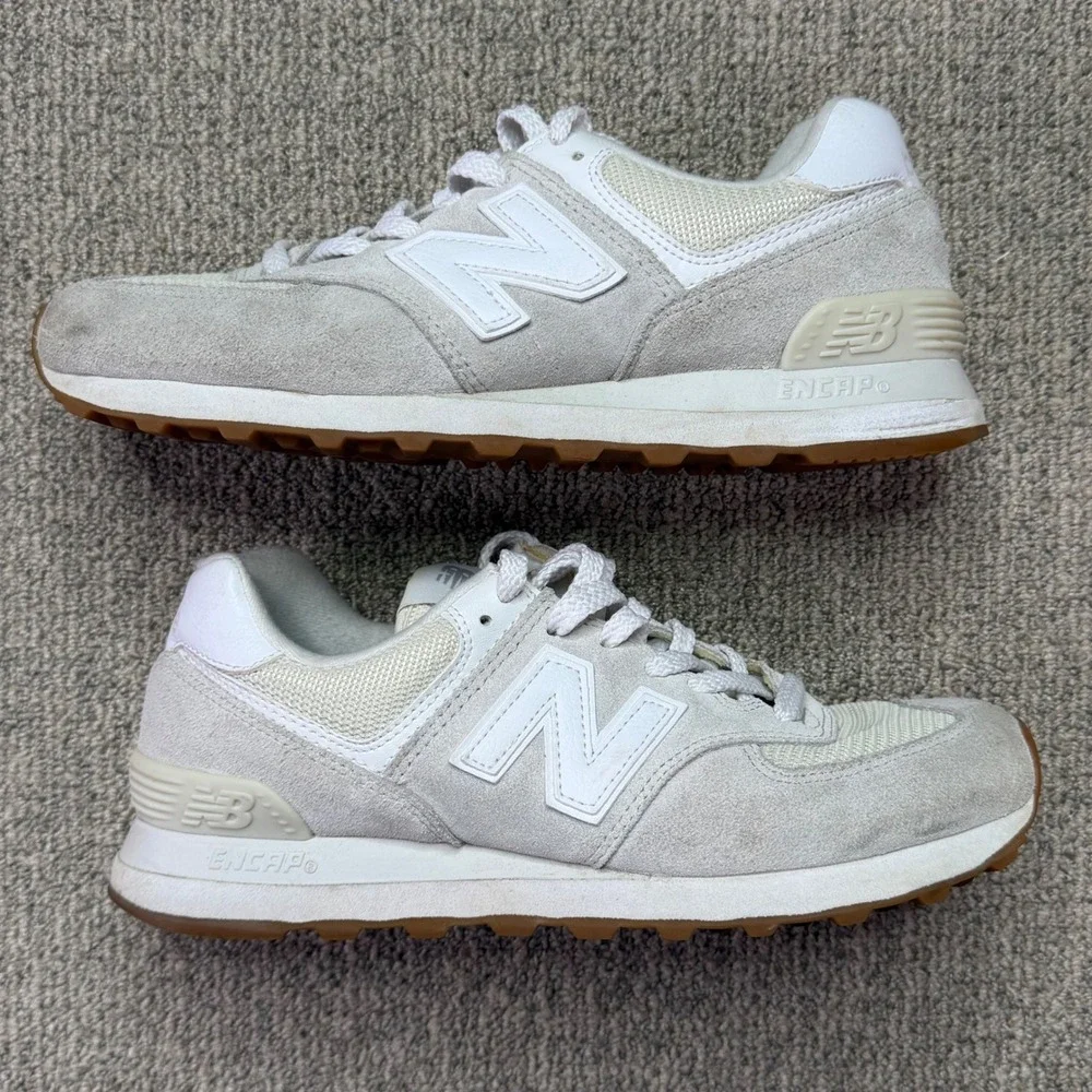 New Balance 574 WL574PC2 Light Grey White Suede Gum Sole Sneakers Women Size 8.5